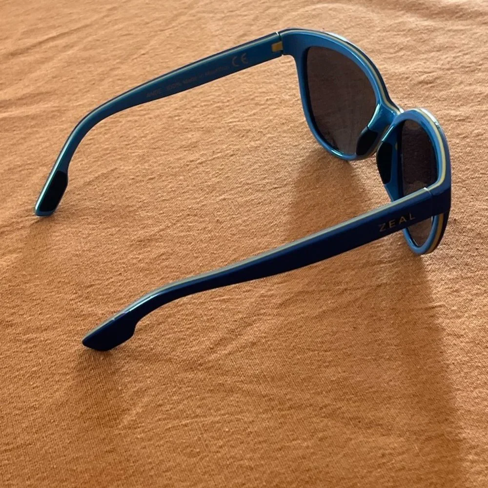 Zeal Sunglasses - Ande Cat-Eye Polarized VGUC